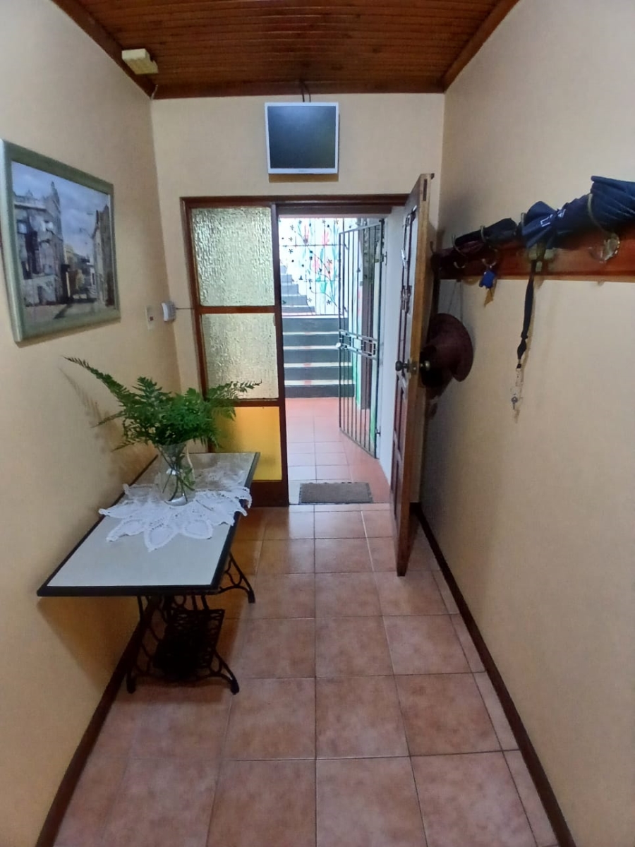 4 Bedroom Property for Sale in Amalinda Eastern Cape